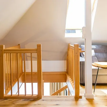 Moderne Maisonette Mit Gartenzugang, Nur 7 Gehminuten Zum Strand, Parkplatz & Fahrradunterstellplatz Apartamento *