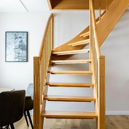 Moderne Maisonette Mit Gartenzugang, Nur 7 Gehminuten Zum Strand, Parkplatz & Fahrradunterstellplatz Διαμέρισμα Scharbeutz