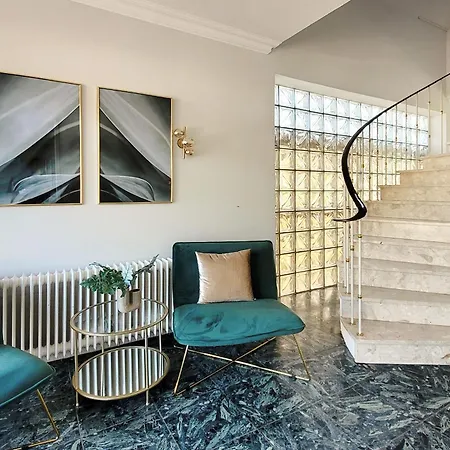 Moderne Maisonette Mit Gartenzugang, Nur 7 Gehminuten Zum Strand, Parkplatz & Fahrradunterstellplatz 아파트 샬베우츠