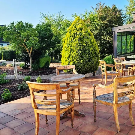 Διαμέρισμα Moderne Maisonette Mit Gartenzugang, Nur 7 Gehminuten Zum Strand, Parkplatz & Fahrradunterstellplatz