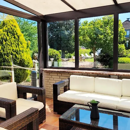 Διαμέρισμα Moderne Maisonette Mit Gartenzugang, Nur 7 Gehminuten Zum Strand, Parkplatz & Fahrradunterstellplatz *